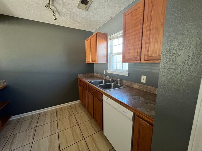 Photo - 57 Bearing Cir