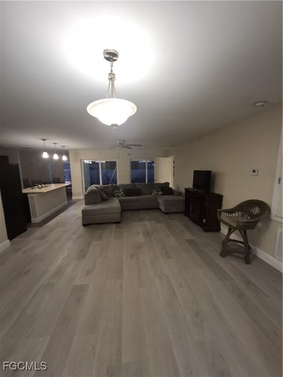 Photo - 3566 Evans Ave