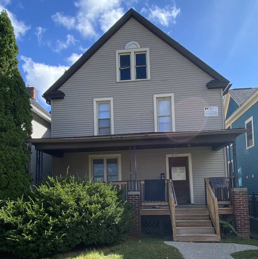 Photo - 717 Oakland Ave