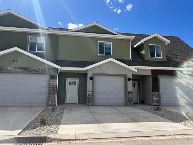 Brand New Townhome! - Brand New Townhome!