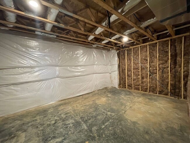 Photo - Townhouse for Rent in Crescent Ridge