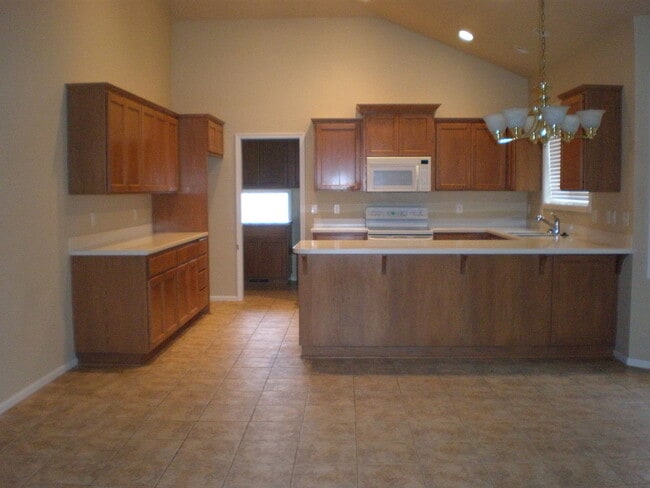 Photo - 1445 Arcadia Dr