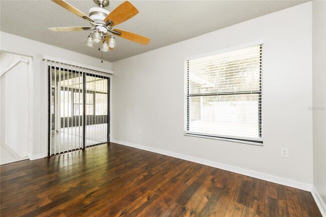 Photo - 709 Del Rio Way
