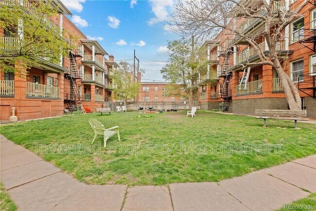 Photo - 1356 N Pearl St Unidad Apt B2