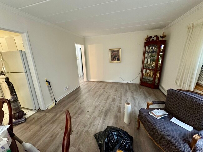 Photo - 1314 Central St