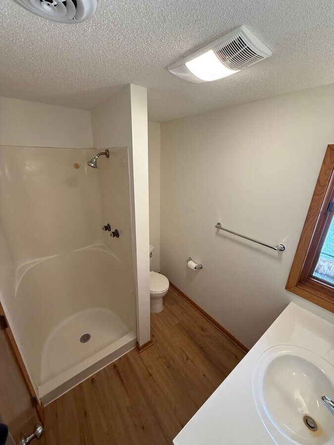 Photo - Beautiful 3 Bedroom Home on Rice Lake