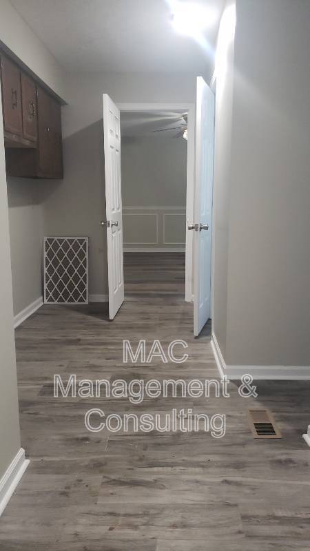 Photo - 1550 Lake Villa Cir