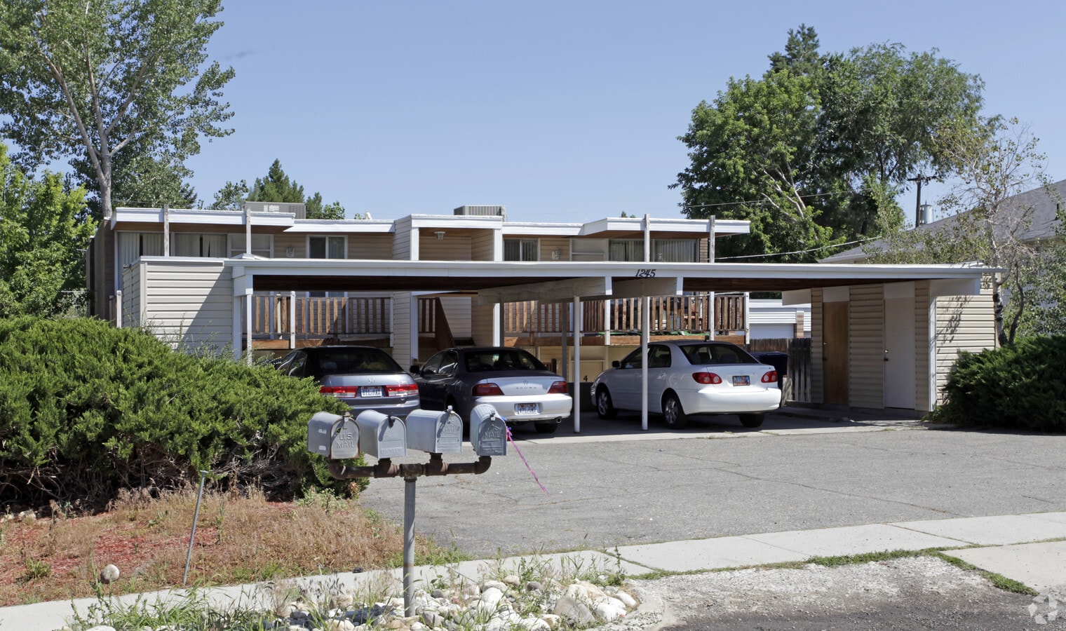 Photo - 1245 E Vine St