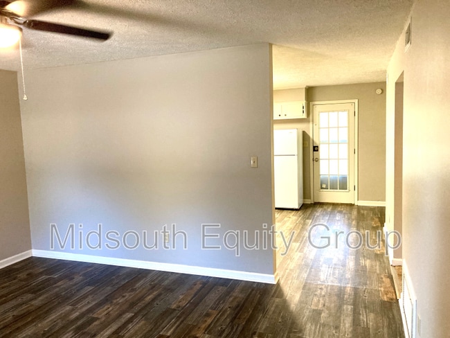 Photo - 124 Lower Brownsville Rd