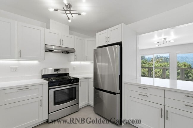 Photo - Newly Remodeled 3 Bedroom Home With Gorgeous Views For Rent!