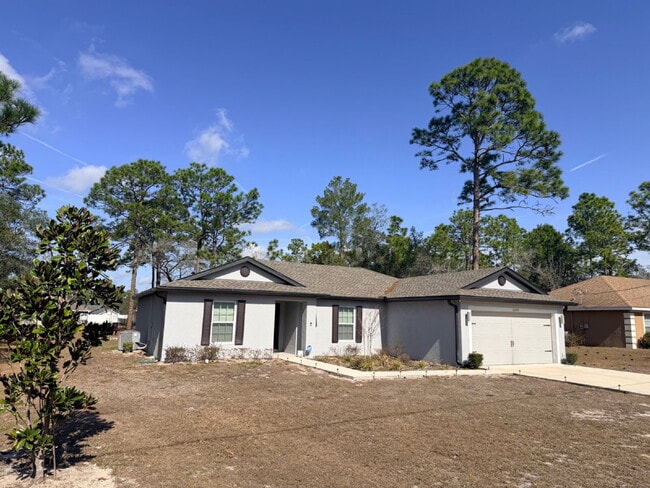 Photo - Beautiful 3 Bedroom, 2 Bathroom, 2 Car Garage home for rent in Royal Highlands on .46 acres!