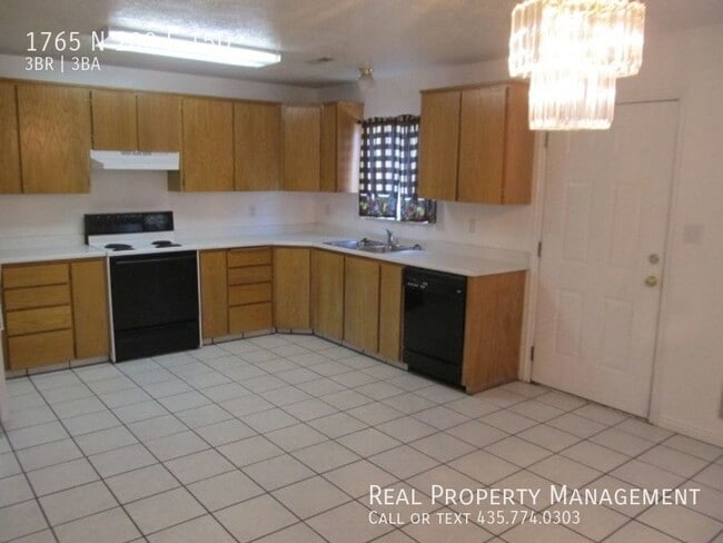 Photo - 1765 N 200 E