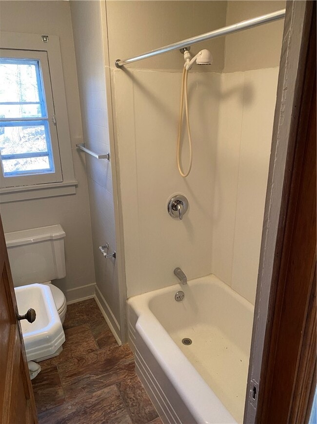 Photo - 287 Maplewood Ave