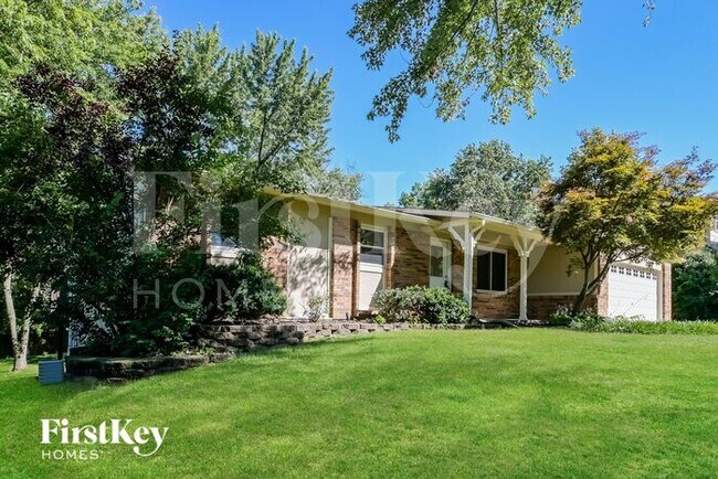 Photo - 382 Beaver Lake Drive