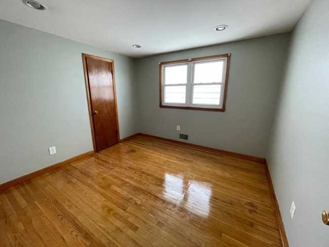 Photo - 330 Sussex St Unit 2