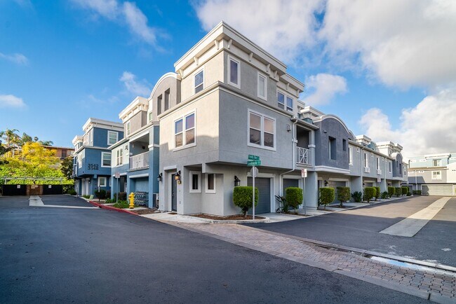 3140 Trinity Bay Pl