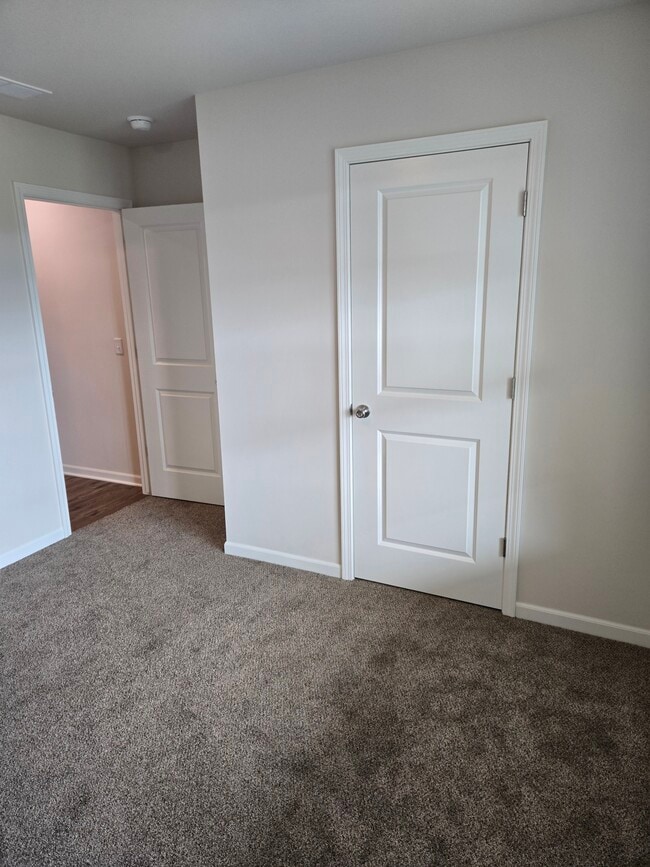Front Bedroom Closet - 4428 Squaw Valley Dr Unit 4428
