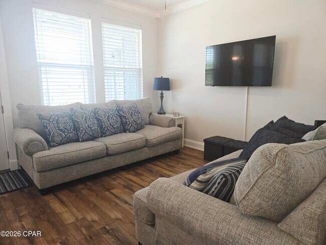 1120 15th St Unit 4B