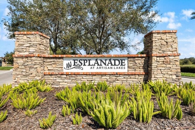 Photo - 10823 Seasons Way