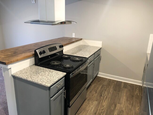 Photo - Beverly Place