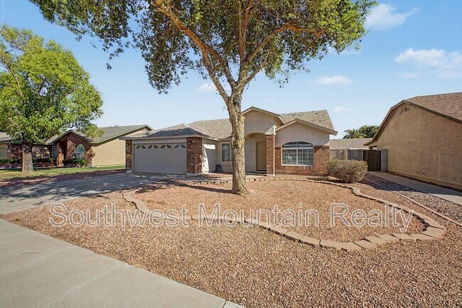 Photo - 2272 E Remington Pl