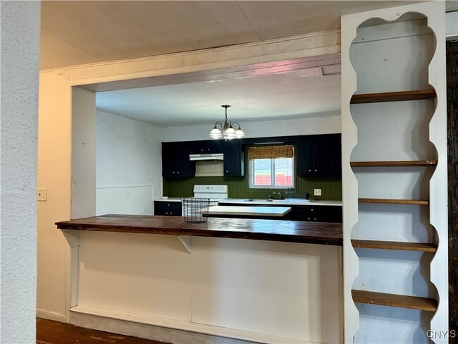 Photo - 2117 Main St