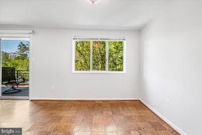 Photo - 10444 Rockville Pike Unit 302