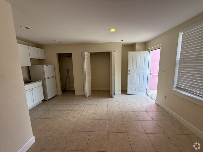 Building Photo - 626 Josephine Parker Rd Unit 1 Rental