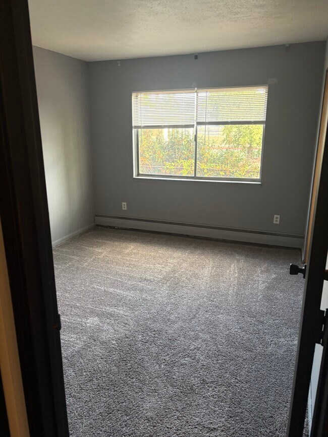 Photo - 1691 Robinwood Ave Unit 207