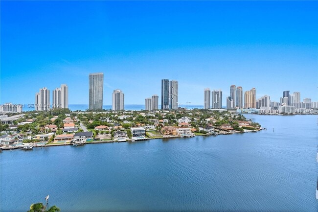 Building Photo - 19101 NE 36th Pl Unit 1811