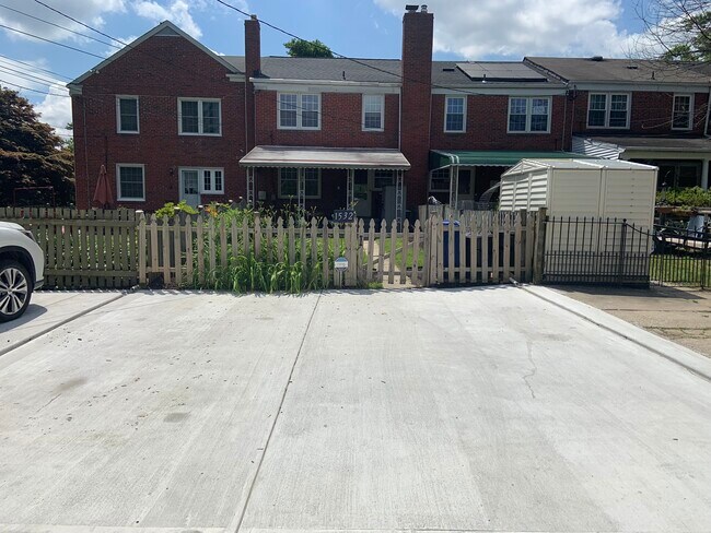 Alley access parking spot - 1532 Putty Hill Ave