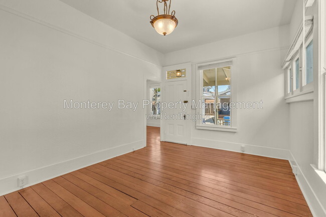 Photo - 140 18th St