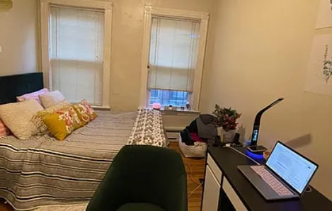 826 Huntington Ave