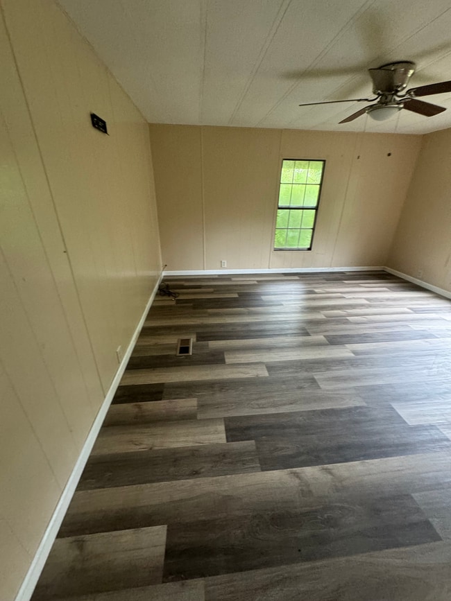 Photo - 6841 Klug Pines Rd