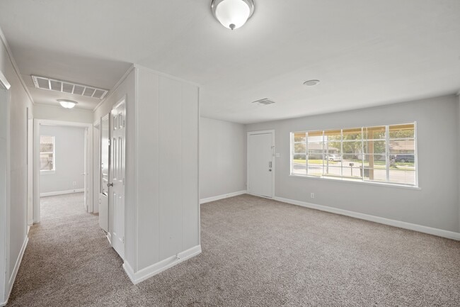 Photo - 12513 Kathryn St