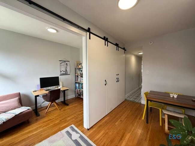 Building Photo - 3 bedroom in New York NY 10031 Rental