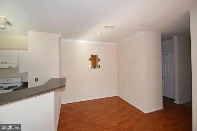 Photo - 11329 Aristotle Dr Unit 5-213