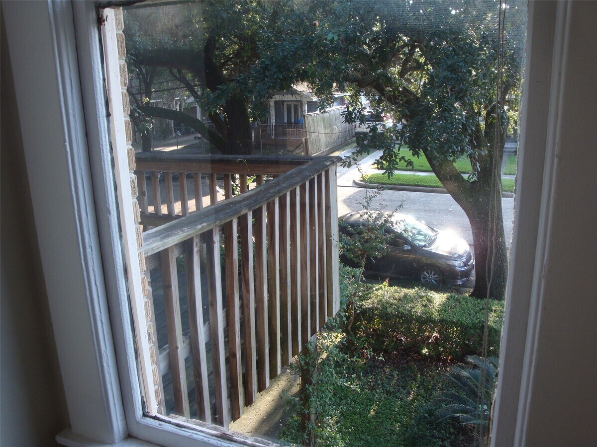 Photo - 3416 Morrison St