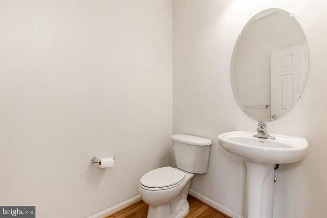 Photo - 11843 Skylark Rd