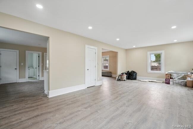 Photo - 1030 Glen Cove Ave