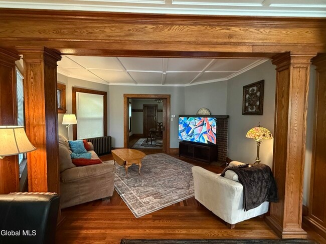 Photo - 157 Washington St