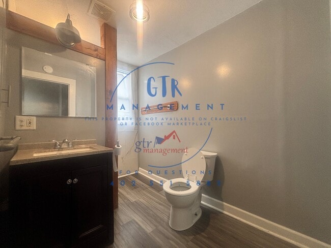 Photo - 3352 T St
