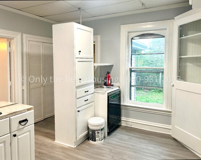 Photo - 120 E Franklin Ave