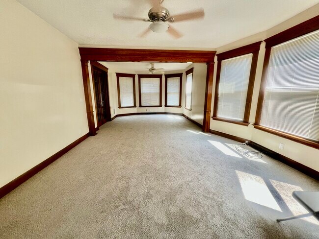 Photo - 360 Sherman Ave