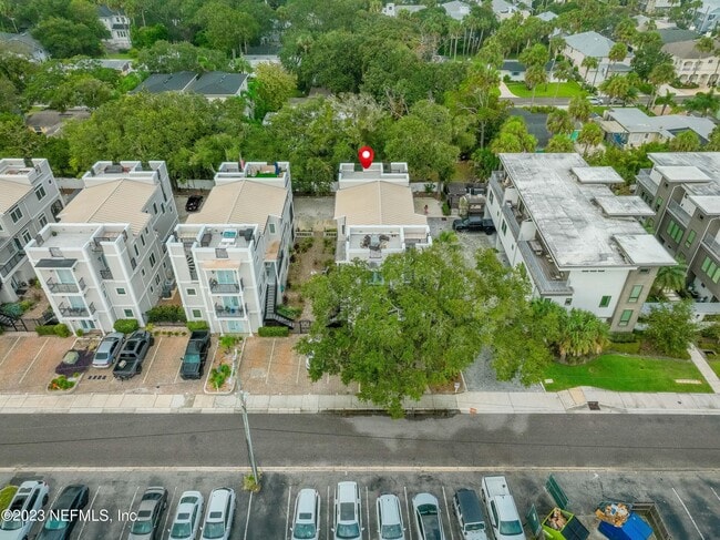 Photo - 339 Ahern St Unit 4