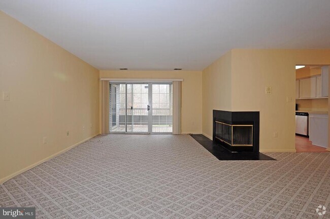 Building Photo - 112 Biscayne Ct Unit 7 Rental