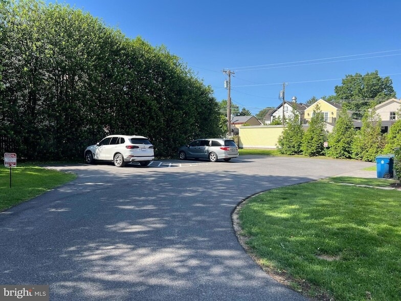 Photo - 100 Mulberry St