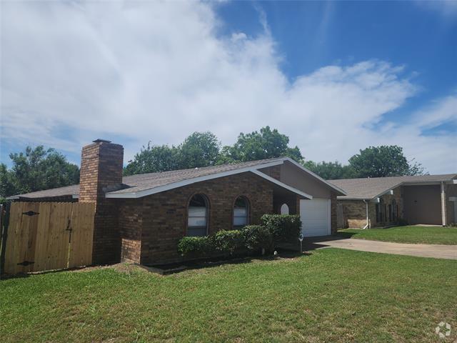 Building Photo - 1305 Whittenburg Dr Rental