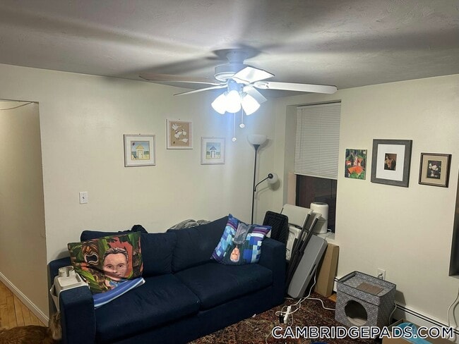 Photo - 2036 Massachusetts Ave Unidad 4