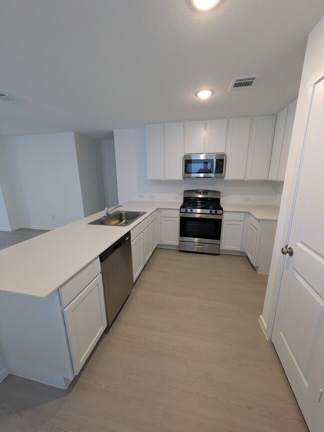 Photo - 15111 Mudstone Pl
